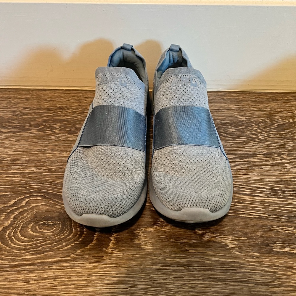 Apl shoes